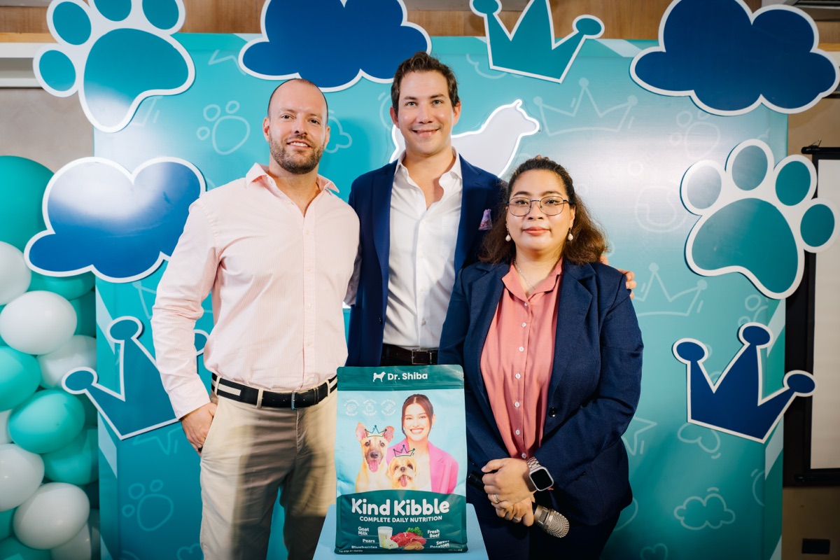 Co-founders Tim Michael and Philipp Renner with veterinary expert Dr. Rio Racho
