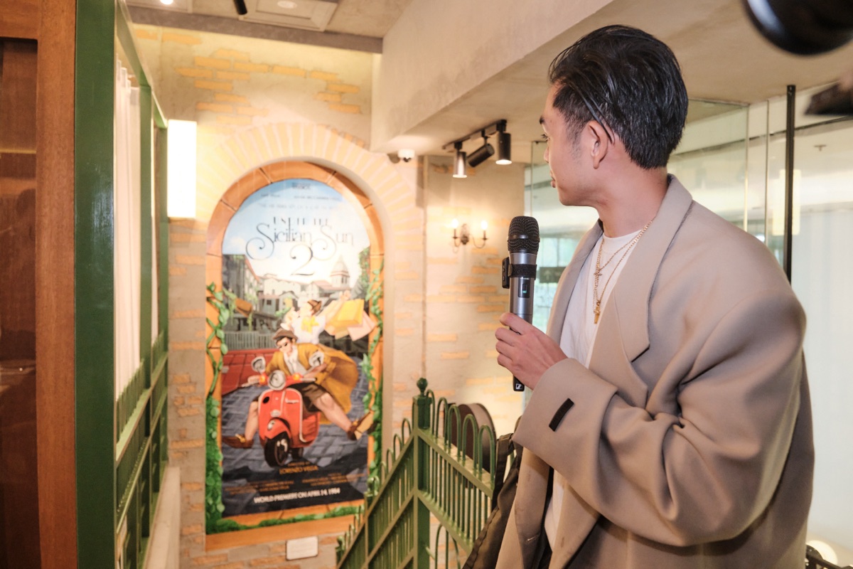CEO Lorenzo Vega unveils the commissioned mural tribute